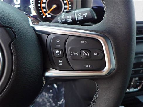 New 2025 Jeep Wrangler Sahara image 15