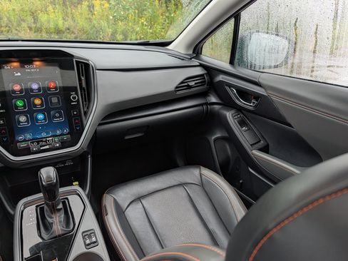 Used 2024 Subaru Crosstrek 2.5i Limited AWD/4WD image 11