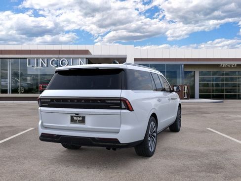 New 2025 Lincoln Navigator L Black Label AWD/4WD image 8