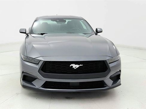 Used 2026 Ford Mustang Premium RWD image 8