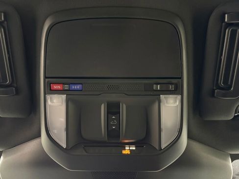 New 2025 Subaru Forester Limited image 29