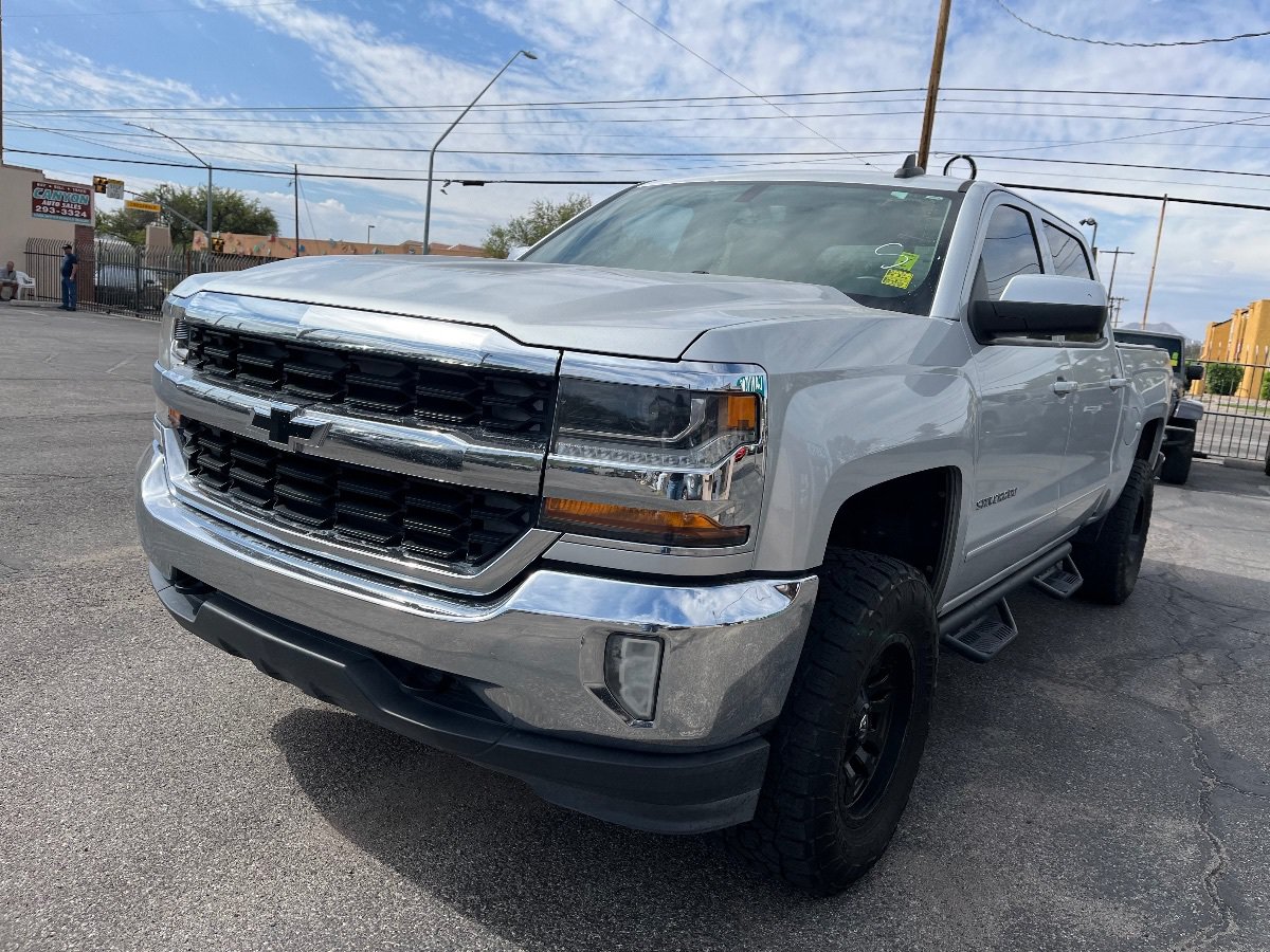 Used 2016 Chevrolet Silverado 1500 LT w/ All Star Edition AWD/4WD image 7