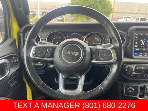 Used 2022 Jeep Wrangler Unlimited Sahara w/ Cold Weather Group AWD/4WD image 19
