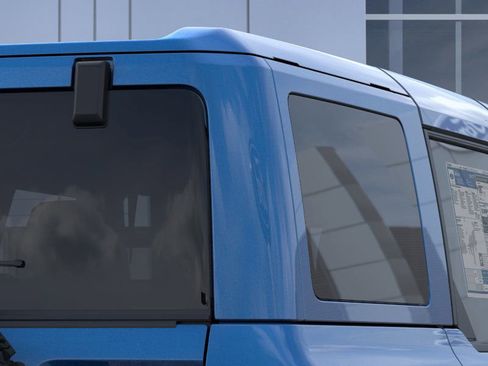 New 2025 Ford Bronco Badlands image 25