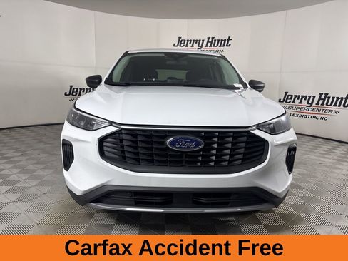 Used 2025 Ford Escape Active image 3