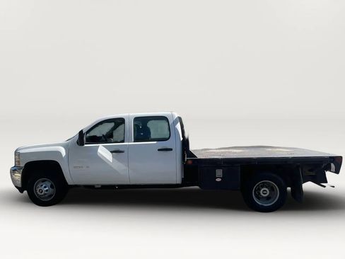 Used 2014 Chevrolet Silverado 3500 W/T image 2