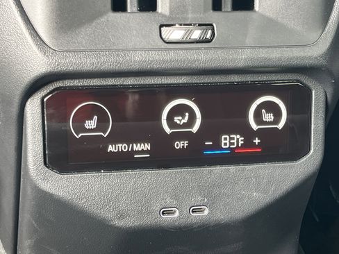 Used 2025 BMW X3 M50 image 21