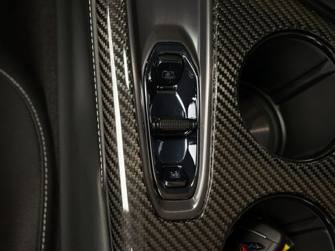 Used 2026 Chevrolet Corvette Z06 w/ Stealth Interior Trim Package RWD image 20