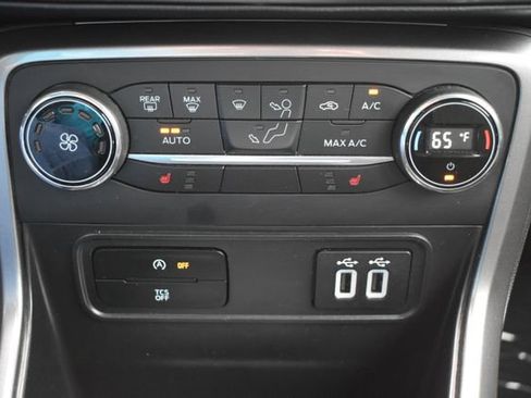 Used 2020 Ford EcoSport SE w/ SE Convenience Package FWD image 31