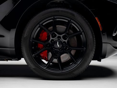 Used 2021 Aston Martin DBX image 39