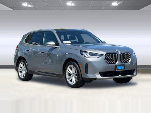 Used 2025 BMW X3 xDrive30 w/ Premium Package AWD/4WD image 6