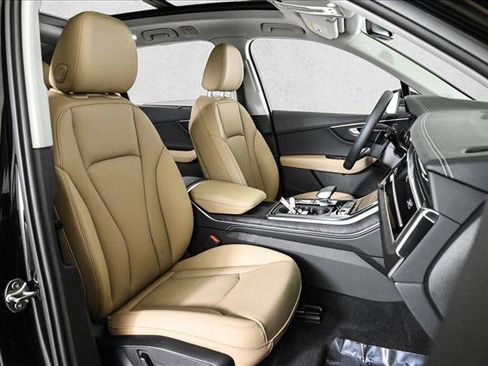 Certified 2025 Audi Q7 3.0T Premium Plus w/ Premium Plus Package image 23