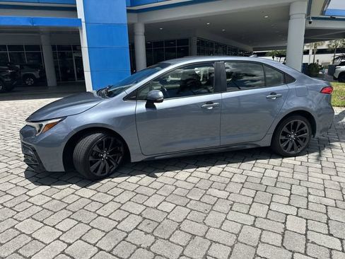 Used 2023 Toyota Corolla SE FWD image 31