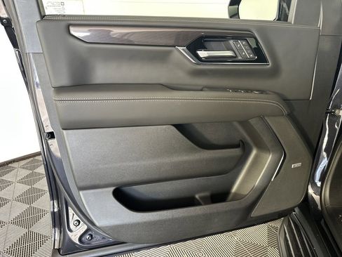 New 2026 GMC Yukon XL Elevation image 10