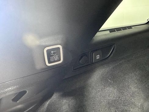Used 2022 Jeep Grand Cherokee Summit w/ MOPAR Finishing Package AWD/4WD image 15