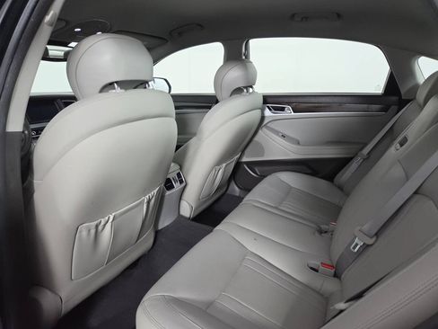 Used 2017 Genesis G80 3.8 AWD/4WD image 21