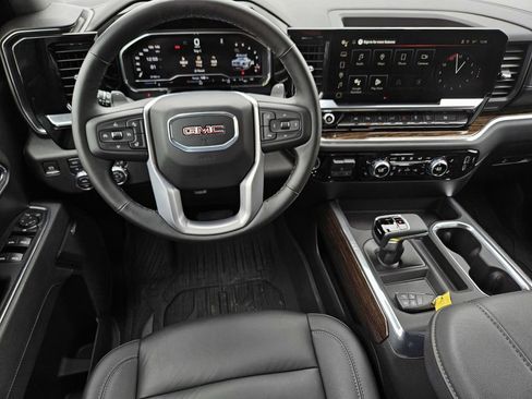 Used 2025 GMC Sierra 1500 Elevation w/ Elevation Premium Package image 30