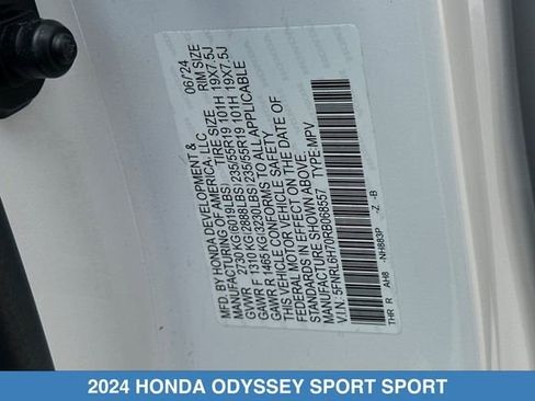 Certified 2024 Honda Odyssey Sport image 34