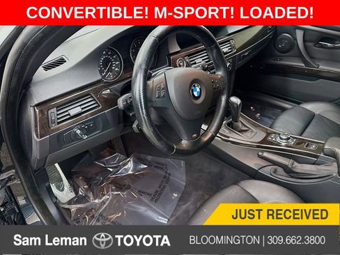 Used 2012 BMW 328i Convertible image 9