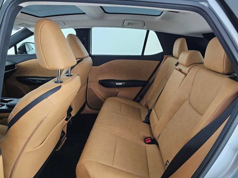 Certified 2023 Lexus RZ 450e Premium image 16