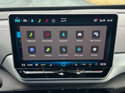 New 2025 Volkswagen ID.4 Pro image 30