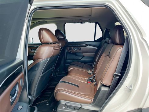 Used 2024 Honda Pilot Elite image 24