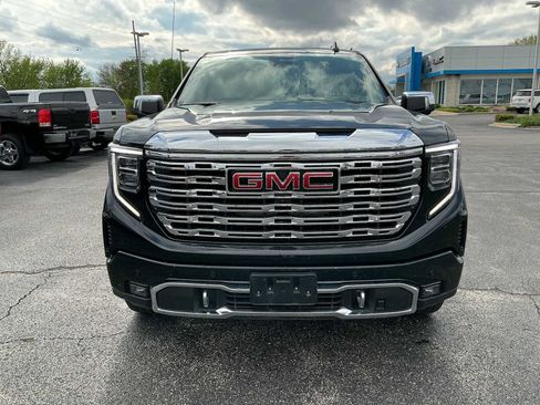 Used 2024 GMC Sierra 1500 Denali w/ Denali Reserve Package AWD/4WD image 2