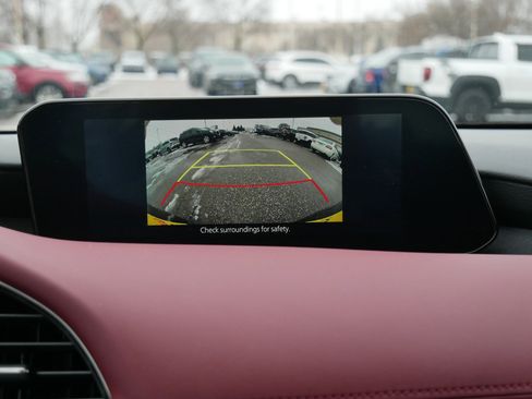 Used 2021 MAZDA MAZDA3 s image 31