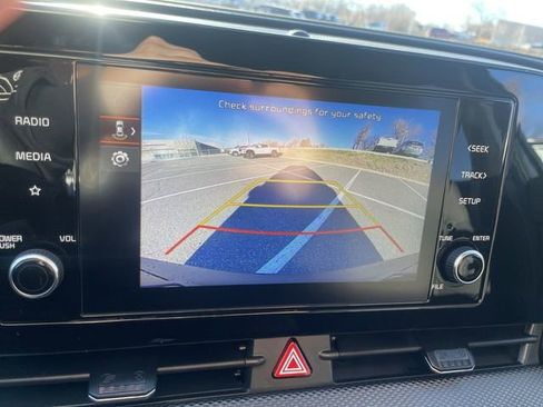 Used 2023 Kia Sportage LX AWD/4WD image 21