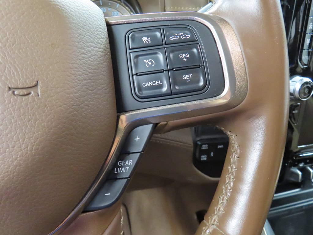 Used 2022 RAM 2500 Limited AWD/4WD image 54
