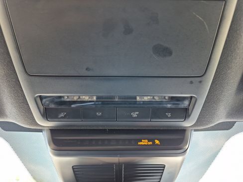 Used 2024 MAZDA MAZDA3 s FWD image 34