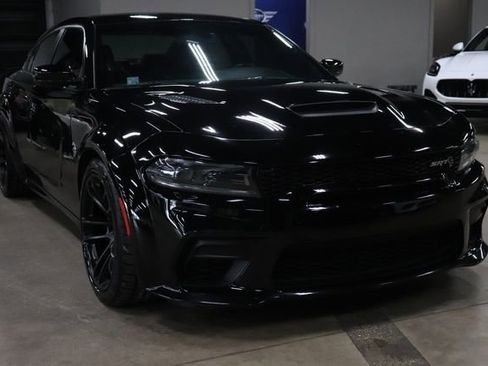 Used 2022 Dodge Charger SRT Hellcat w/ Harman/Kardon Audio Group image 7
