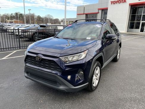 Certified 2021 Toyota RAV4 XLE image 4