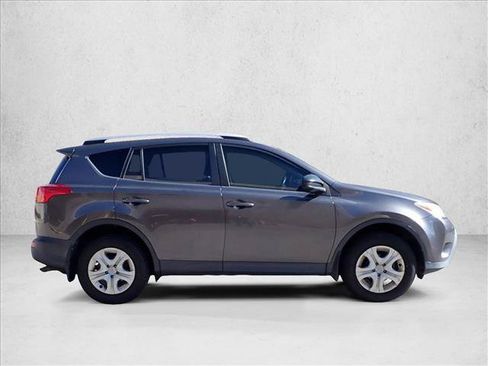 Used 2013 Toyota RAV4 LE AWD/4WD image 9