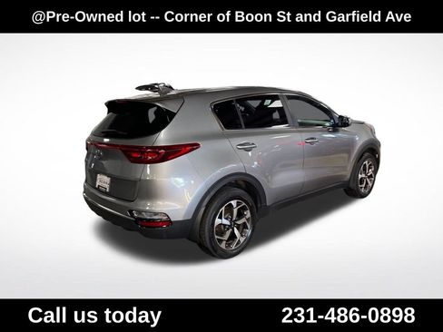 Used 2022 Kia Sportage LX AWD/4WD image 5