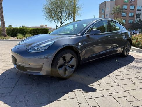 Used 2019 Tesla Model 3 Standard Range image 6