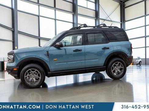 Used 2021 Ford Bronco Sport Badlands AWD/4WD image 2