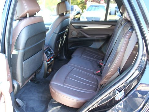 Used 2017 BMW X5 xDrive50i w/ M Sport Package image 18