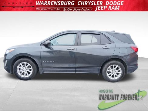 Used 2020 Chevrolet Equinox LS w/ LS Convenience Package image 7