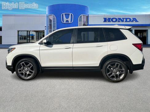 Used 2023 Honda Passport EX-L image 3