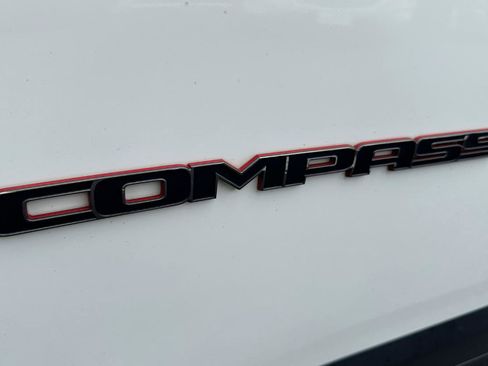 Used 2020 Jeep Compass Trailhawk AWD/4WD image 77