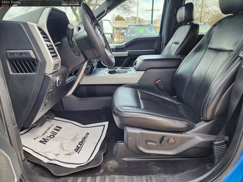 Used 2019 Ford F150 Lariat w/ Equipment Group 502A Luxury AWD/4WD image 32
