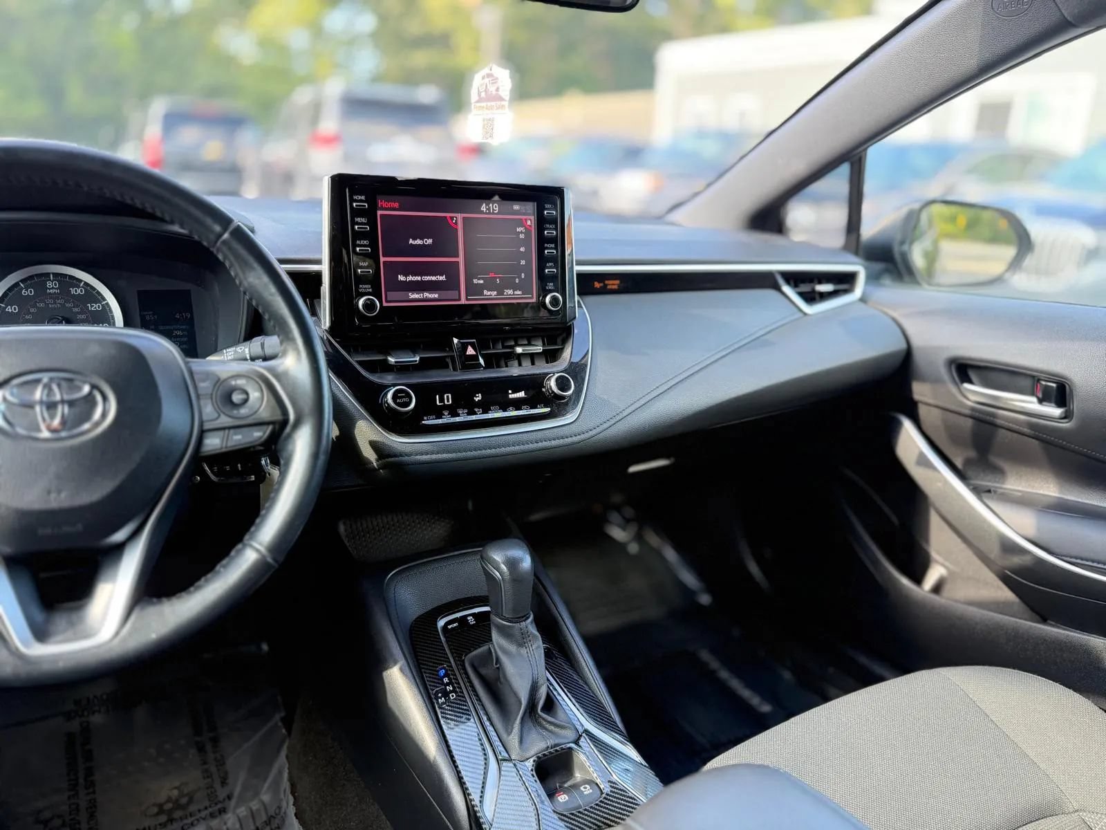 Used 2020 Toyota Corolla SE FWD image 20