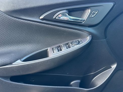 Used 2023 Chevrolet Malibu LT w/ Driver Confidence Package image 11