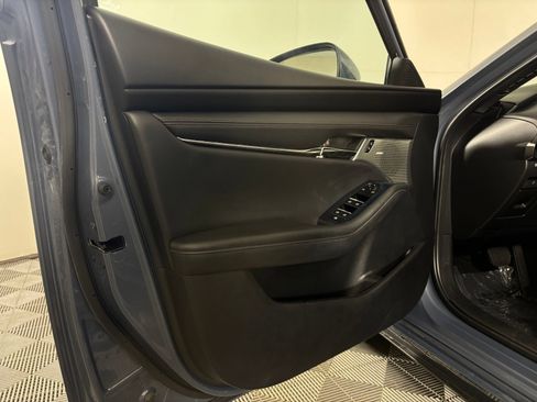 Used 2020 MAZDA MAZDA3 AWD Hatchback w/ Premium Pkg image 12