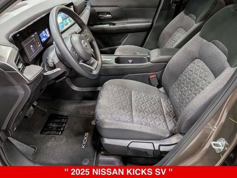 Certified 2025 Nissan Kicks SV w/ SV Premium Package AWD/4WD image 13