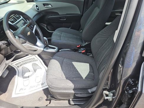 Used 2017 Chevrolet Sonic LT FWD image 11
