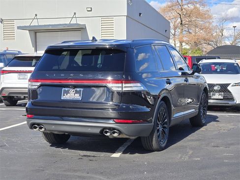 Used 2020 Lincoln Aviator Reserve w/ Equipment Group 201A image 7