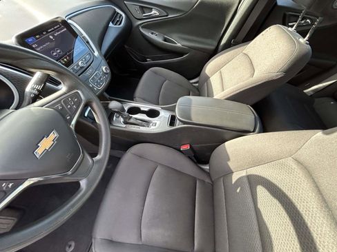 Used 2024 Chevrolet Malibu LT image 10