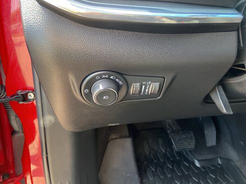 Certified 2022 Jeep Compass Limited image 15